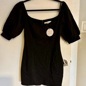 NWT More To Come Lizzy Puff Sleeve Dress